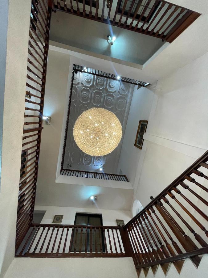 Hill View Hotel Mccarthy Hills Botianaw Zewnętrze zdjęcie