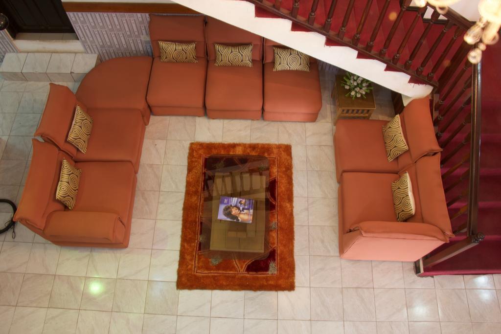 Hill View Hotel Mccarthy Hills Botianaw Zewnętrze zdjęcie