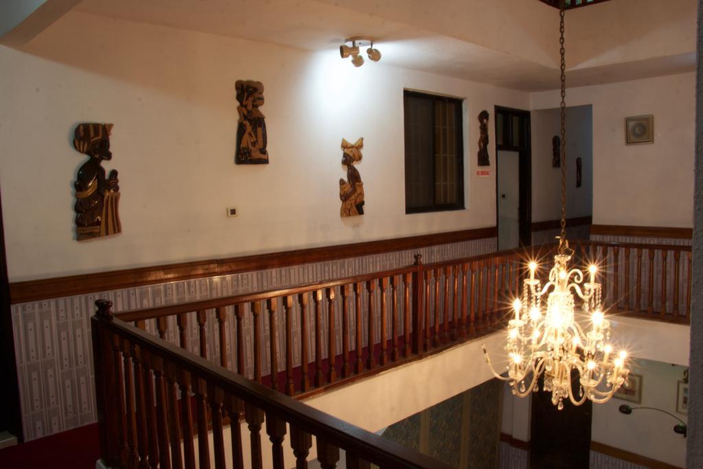 Hill View Hotel Mccarthy Hills Botianaw Zewnętrze zdjęcie