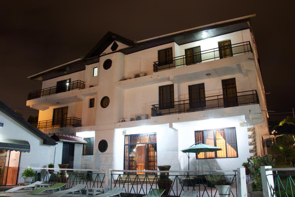Hill View Hotel Mccarthy Hills Botianaw Zewnętrze zdjęcie